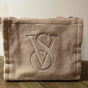 Victoria secret tote bag